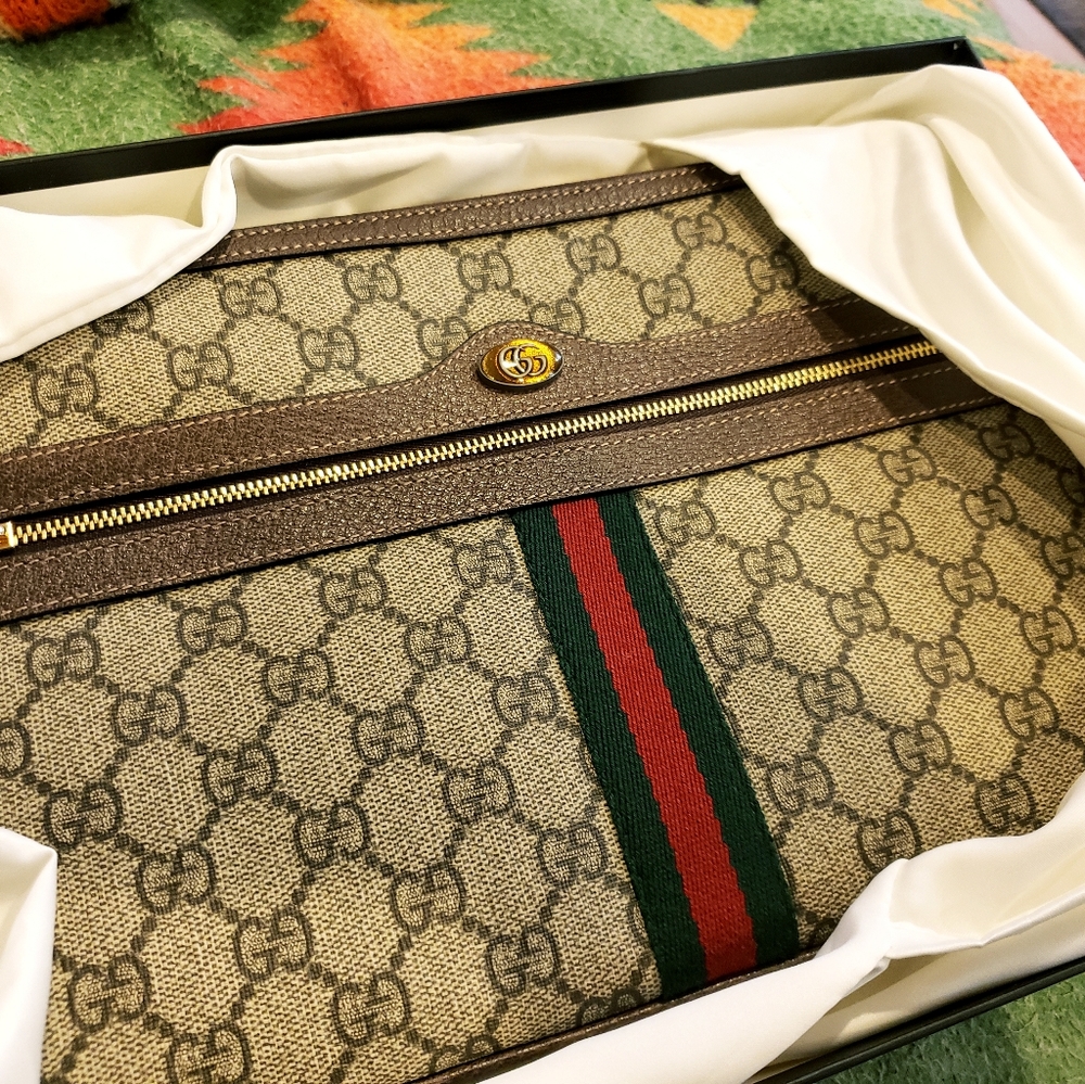Gucci " Jackie O " Ophidia pouch